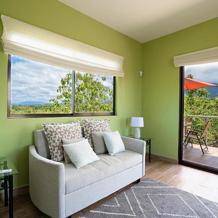 Villa Kiskadee - Beautiful Mountain Views With Private Pool Quepos Exterior photo